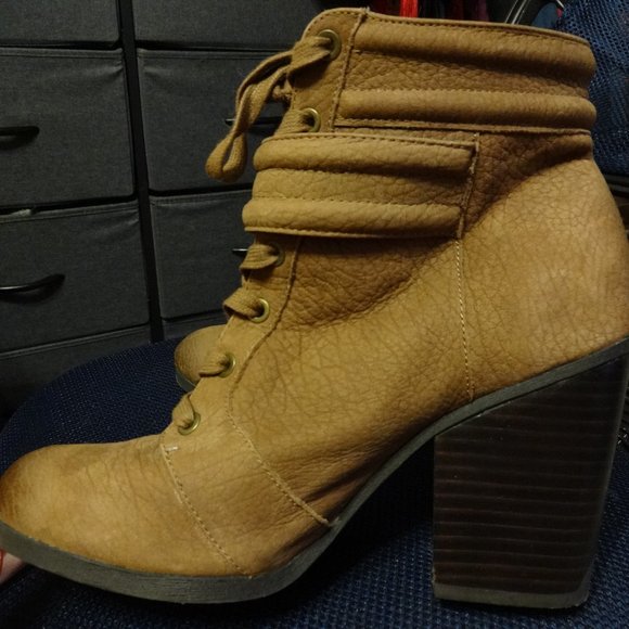 brown kennith reaction leather heels lace up aankle boots - Picture 1 of 4